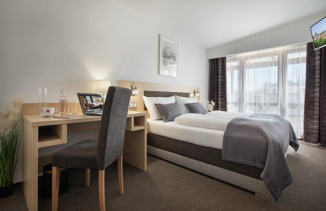 Prague Season Hotel-1