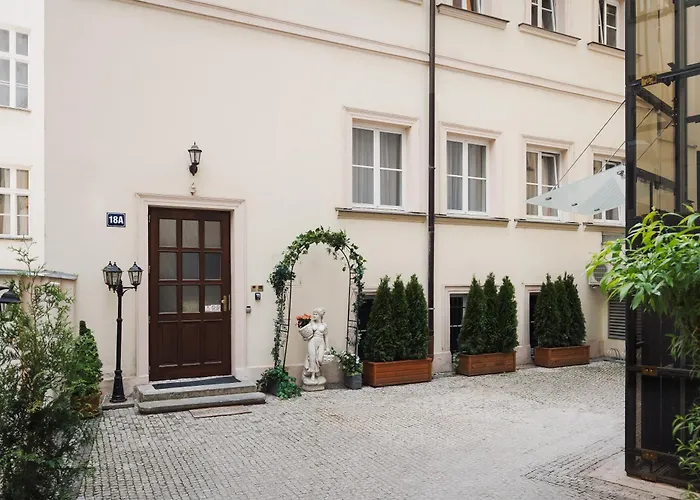 Prague Old Town Liliova Garden Hotel